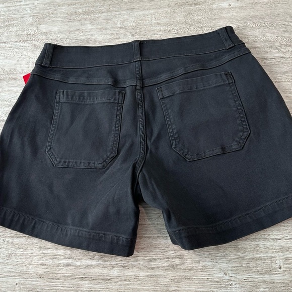 Spanx Stretch Twill Shorts Washed Black Size Small New - Picture 3 of 5